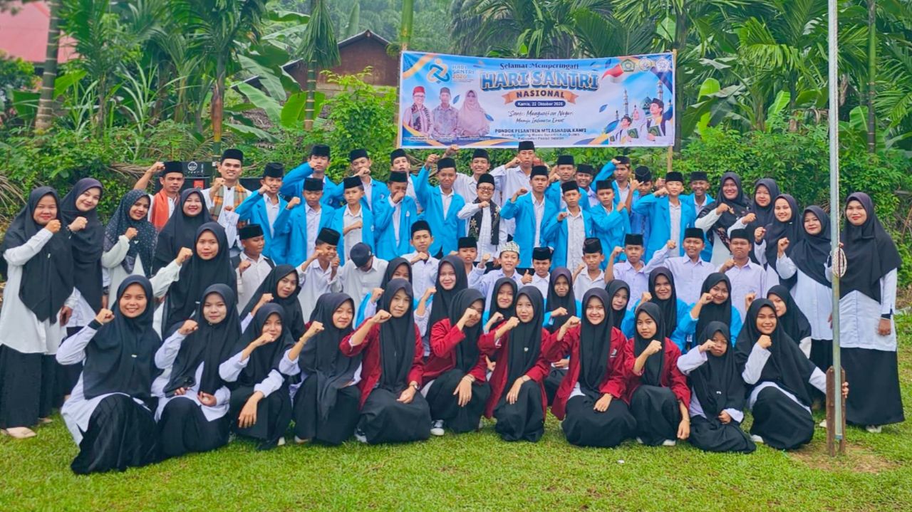 Peringati Hari Santri Nasional 2026, Ponpes MTI Ashabul Kahfi Rawang Gunung Malelo Kobarkan Semangat Nasionalisme